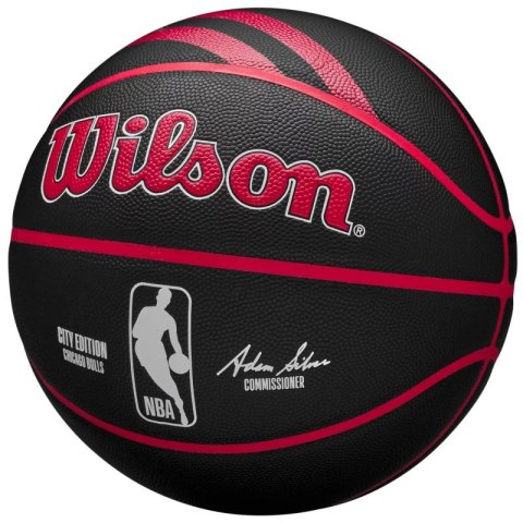 Piłka do koszykówki Wilson NBA Team City Collector Chicago Bulls WZ4024105XB Piłka do koszykówki Wilson NBA Team City Collector Chicago Bulls WZ4024105XB