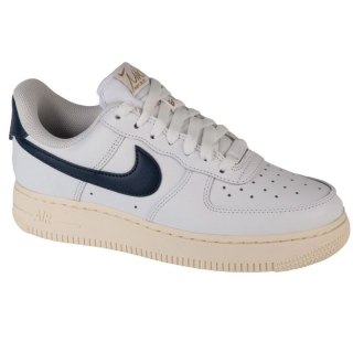 Buty Nike W Air Force 1 07 EasyOn W HJ9122-100
